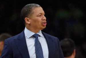 Tyronn Lue se sintió insultado por los Lakers