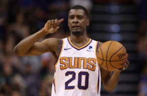 Los Suns querrían mover el contrato de Josh Jackson este verano