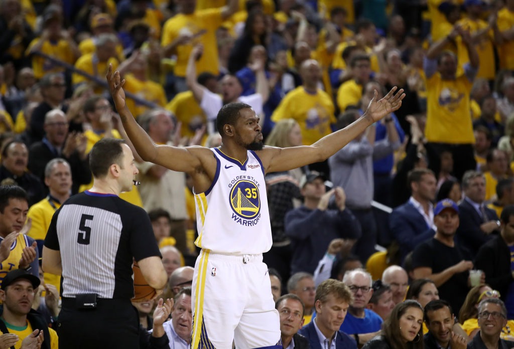 Kevin Durant viajará con los Warriors a Toronto