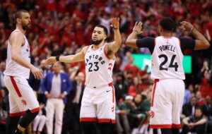 El trabajo colectivo de Toronto gana a Milwaukee y pone el 2-2 en las Finales del Este