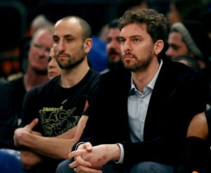 Pau Gasol, operado, baja lo que resta de playoffs y duda para el Mundial