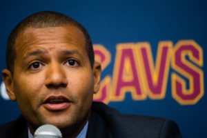 Prisas en los Cavs: 4 entrevistas en un día para encontrar a su entrenador