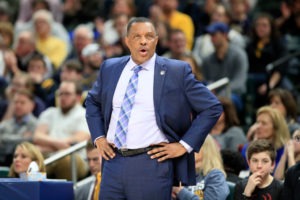 Los Pelicans extienden el contrato de Alvin Gentry
