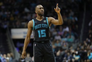 Lakers, Knicks y Mavericks, interesados en Kemba Walker