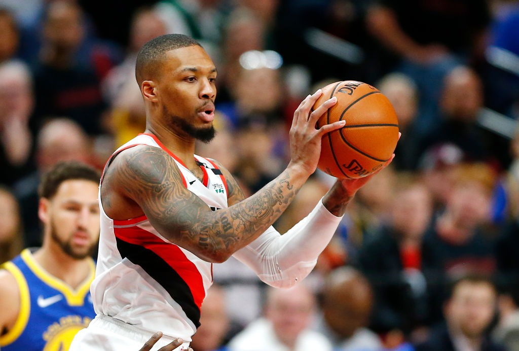 Damian Lillard gana el Walter Kennedy Citizenship Award 2019