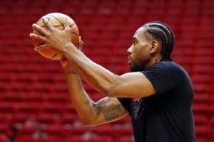 Kawhi Leonard y la felicidad de sentirse líder en Toronto