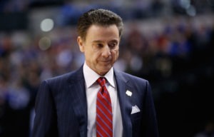 Rick Pitino deja Grecia y quiere volver a la NBA