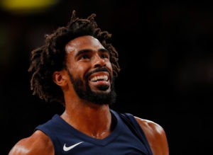 Los Grizzlies deshilachan a Utah a cambio de Mike Conley