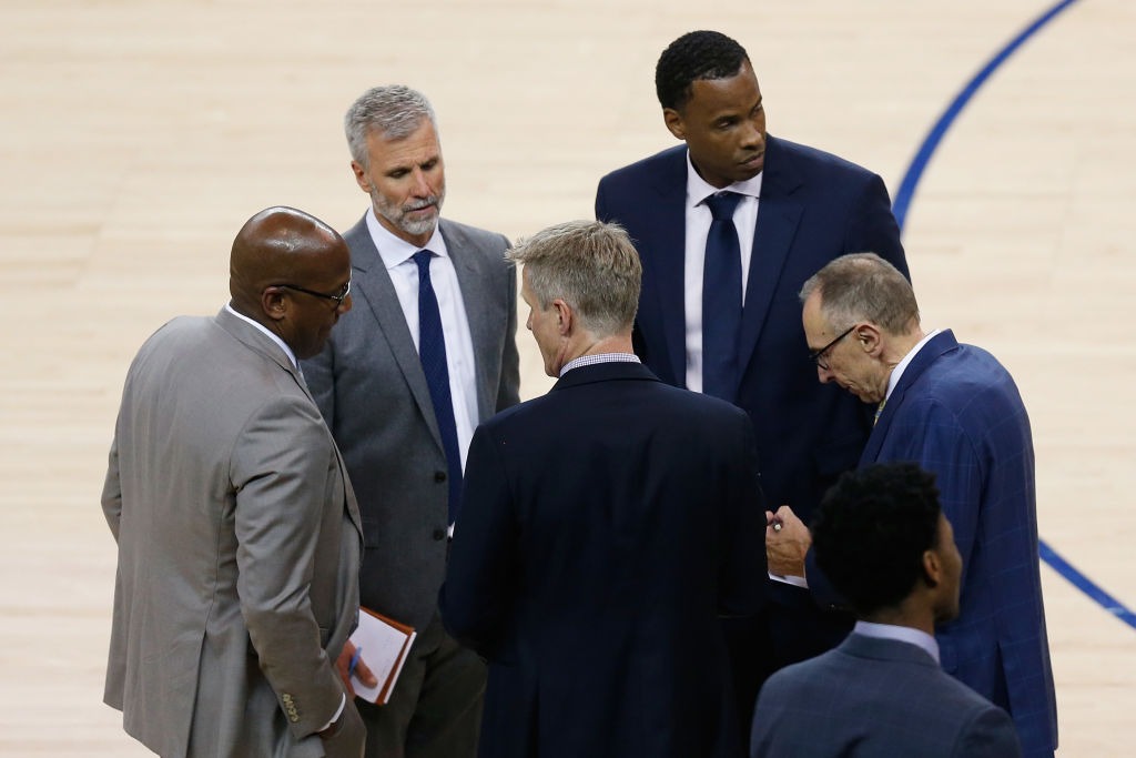 Los Lakers, en negociaciones con Ron Adams, asistente de los Warriors