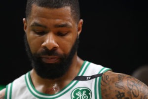 Marcus Morris acuerda jugar en los San Antonio Spurs