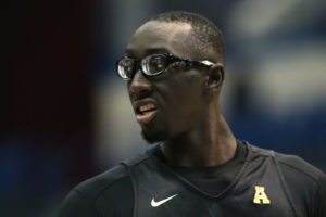 Lo consiguió: Tacko Fall firma con los Boston Celtics