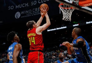 El ex NBA Tyler Cavanaugh jugará en Alemania
