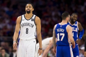 La NBA impide a Dinwiddie convertir su contrato en una inversión digital