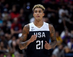 Kuzma progresa y podría llegar al inicio de temporada