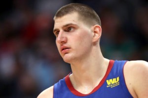 Jokic: 29º triple-doble para superar a Jordan y dar el triunfo a Denver