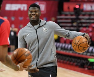 Locura por Zion: 10.000 personas en su primer entrenamiento con Pelicans