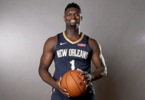 Zion Williamson pierde dos centímetros al pasar a la NBA