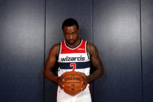 Sigue el gafe para John Wall: Adidas quiere romper su contrato de patrocinio