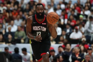 59 puntos de Harden en la locura anotadora ante Wizards: 158-159 sin prórrogas