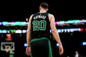 Gordon Hayward, seis semanas de baja tras ser operado de la mano izquierda