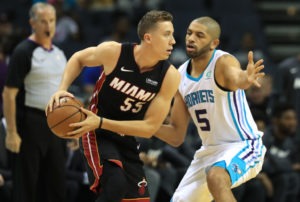 Noche de récord para Duncan Robinson con 9 triples