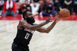 Una explosión anotadora de Harden acaba con los Pelicans