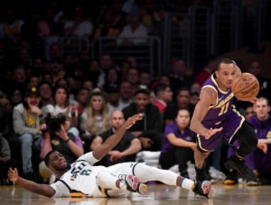 Avery Bradley estará de baja al menos una semana más