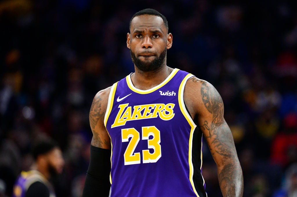 Los Lakers logran su séptima victoria consecutiva a costa de Memphis