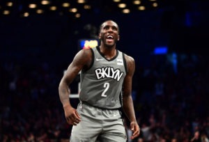 Los Nets vencen a Houston en una noche aciaga de Harden desde el triple