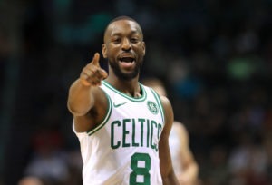 Boston iguala su mejor arranque del siglo con recuerdo al 'Big Three'