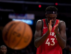 Toronto baila en Portland al son de Siakam y VanVleet