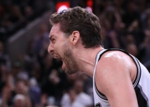El Barcelona quiere convencer a Pau Gasol de que vuelva a Europa