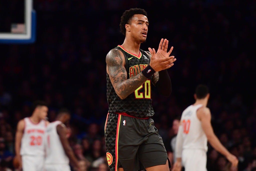 John Collins vuelve con 27 puntos tras cumplir su suspensión de 25 partidos