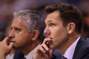 Se retira la acusación de abuso sexual contra Luke Walton