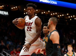 Jimmy Butler acaba con la imbatibilidad en casa de los Raptors