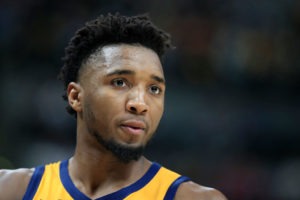 Un gran último cuarto permite a Utah ganar a los Clippers en el Staples
