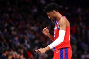 Detroit arrolla a los Spurs con un brillante Christian Wood