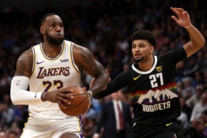 LeBron James y Anthony Davis acaban con la resistencia de Denver