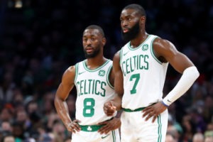 Los Celtics vencen cómodamente a Miami