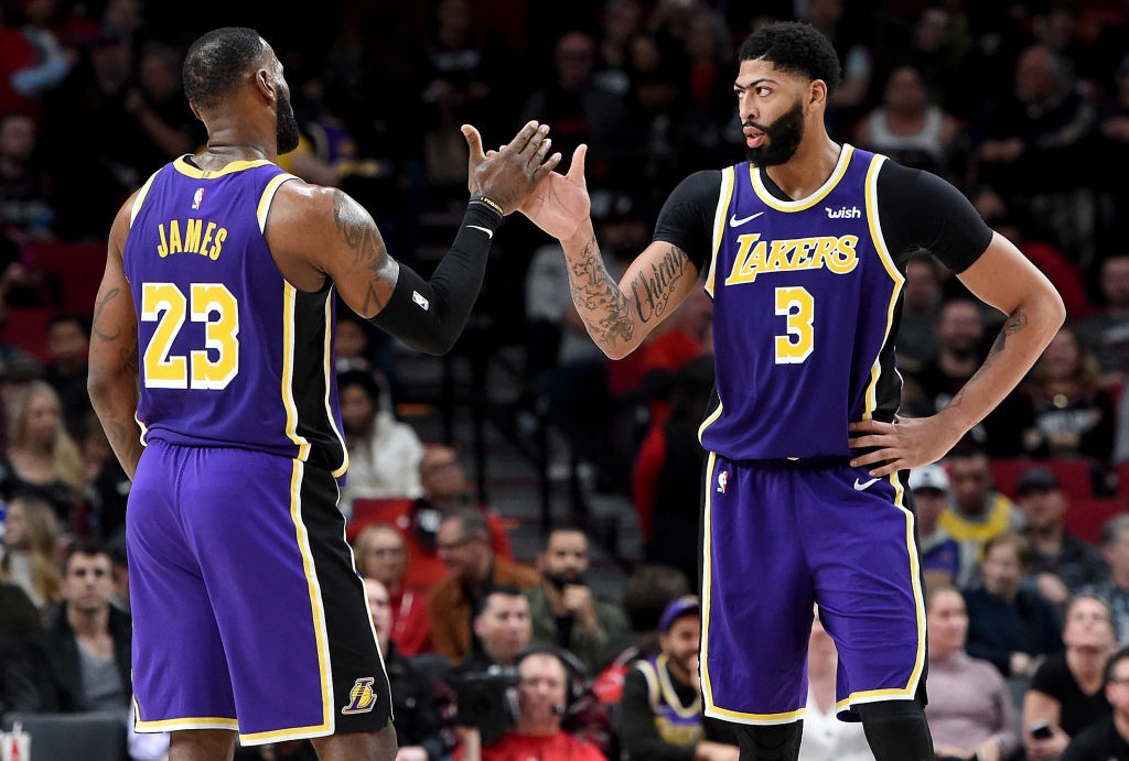 Paseo de los Lakers en Portland: once victorias seguidas a domicilio
