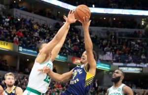 Indiana puede con Boston pese a los 44 puntos de Kemba Walker