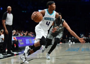 Devonte Graham no frena: 40 puntos para derrotar a Brooklyn
