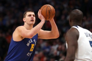 Nikola Jokic: décimo jugador con más triples-dobles en la historia de la NBA