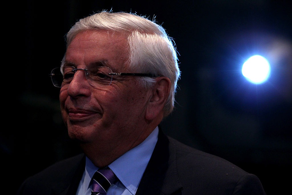 David Stern sufre un derrame cerebral