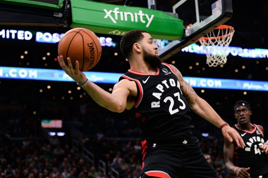 Toronto firma su quinta victoria consecutiva ante Philadelphia