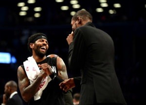 Kyrie Irving: "Voy a seguir presionando; si eso es demasiado para alguien, no mereces estar en el vestuario"