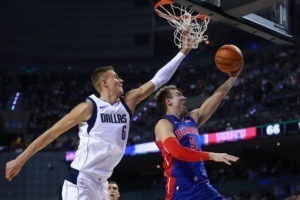 Kristaps Porzingis podría reaparecer el martes ante los Clippers
