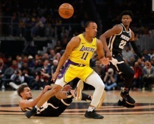 Avery Bradley sufre un esguince de tobillo