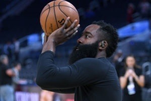 James Harden ya está en Houston