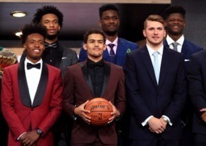 Más pólvora a la rivalidad: Doncic y Young, invitados al Concurso de Triples